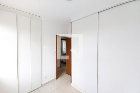 Quarto 1 de apartamento para alugar com 3 quartos, 140m² em Manacás, Belo Horizonte
