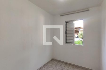 Quarto 1 de apartamento para alugar com 2 quartos, 48m² em Jardim Galli, São Paulo