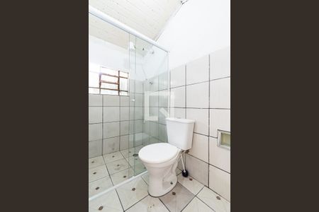 Banheiro  de casa para alugar com 1 quarto, 40m² em Vila Fachini, São Paulo