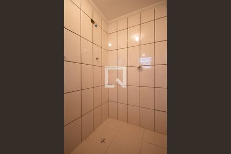 Banheiro de casa para alugar com 1 quarto, 50m² em Santa Maria, Osasco