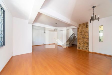 Sala de casa à venda com 4 quartos, 240m² em Vila Floresta, Santo André