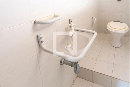 Lavabo de casa para alugar com 4 quartos, 240m² em Vila Floresta, Santo André