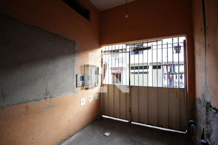 Garagem de casa à venda com 4 quartos, 90m² em Lagoa, Belo Horizonte