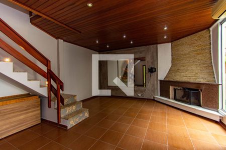 Sala de casa à venda com 4 quartos, 158m² em Olaria, Canoas