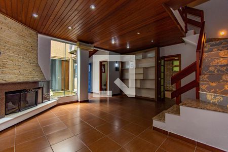 Lareira de casa à venda com 4 quartos, 158m² em Olaria, Canoas