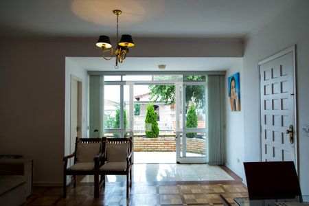 Sala de casa à venda com 4 quartos, 300m² em Jabaquara, São Paulo