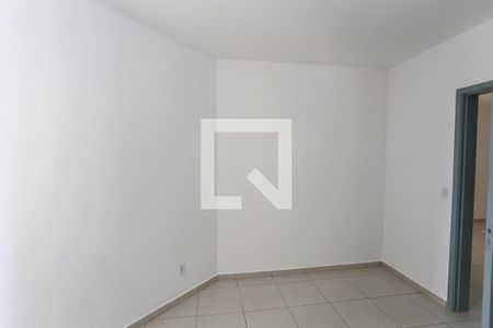 Quarto de apartamento para alugar com 2 quartos, 57m² em Parque Taboão, Taboão da Serra