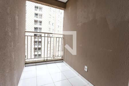 varanda de apartamento para alugar com 2 quartos, 57m² em Parque Taboão, Taboão da Serra