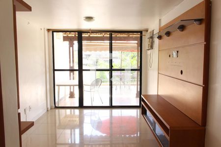 sala de apartamento para alugar com 2 quartos, 195m² em Recreio dos Bandeirantes, Rio de Janeiro