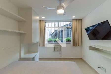 Quarto 1 de apartamento para alugar com 2 quartos, 70m² em Flamengo, Rio de Janeiro