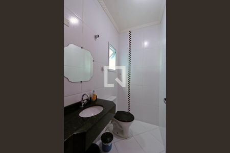 Casa à venda com 120m², 3 quartos e 2 vagas Casa à venda com 120m², 3 quartos e 2 vagasLavabo