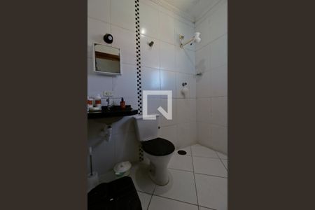 Casa à venda com 120m², 3 quartos e 2 vagas Casa à venda com 120m², 3 quartos e 2 vagasBanheiro da Suite