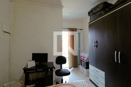 Casa à venda com 120m², 3 quartos e 2 vagas Casa à venda com 120m², 3 quartos e 2 vagasSuite