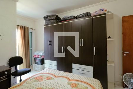 Casa à venda com 120m², 3 quartos e 2 vagas Casa à venda com 120m², 3 quartos e 2 vagasSuite