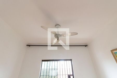 Detalhe da sala de apartamento para alugar com 2 quartos, 84m² em Tupiry, Praia Grande