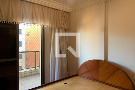 Apartamento à venda com 120m², 3 quartos e 2 vagas Apartamento à venda com 120m², 3 quartos e 2 vagasQuarto 3 - Suíte