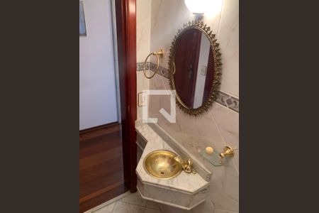 Apartamento à venda com 120m², 3 quartos e 2 vagas Apartamento à venda com 120m², 3 quartos e 2 vagasLavabo