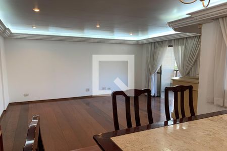 Apartamento à venda com 120m², 3 quartos e 2 vagas Apartamento à venda com 120m², 3 quartos e 2 vagasSala