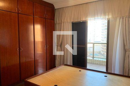 Apartamento à venda com 120m², 3 quartos e 2 vagas Apartamento à venda com 120m², 3 quartos e 2 vagasQuarto 3 - Suíte
