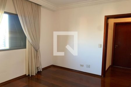 Apartamento à venda com 120m², 3 quartos e 2 vagas Apartamento à venda com 120m², 3 quartos e 2 vagasQuarto 1 - Suíte