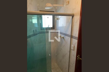 Apartamento à venda com 120m², 3 quartos e 2 vagas Apartamento à venda com 120m², 3 quartos e 2 vagasBanheiro da Suíte 2