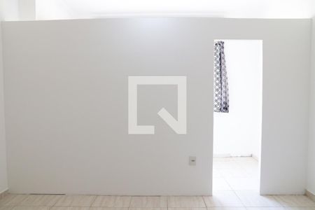 Sala de kitnet/studio para alugar com 1 quarto, 30m² em Santa Efigênia, São Paulo