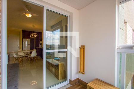 Varanda da sala de apartamento para alugar com 2 quartos, 63m² em Vila Eldízia, Santo André