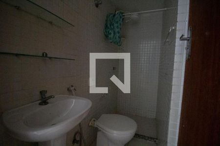Banheiro de apartamento para alugar com 1 quarto, 37m² em Recreio dos Bandeirantes, Rio de Janeiro