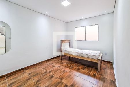 Quarto 1 de casa para alugar com 2 quartos, 100m² em Conjunto Minascaixa, Belo Horizonte