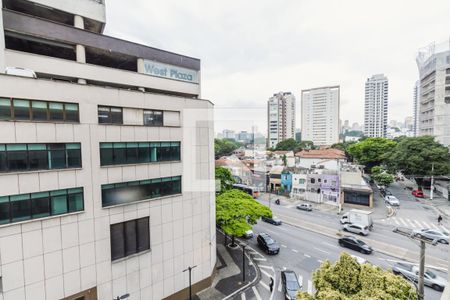 Sala Vista de apartamento para alugar com 3 quartos, 117m² em Água Branca, São Paulo