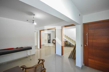 Sala 1 de casa à venda com 4 quartos, 286m² em Jardim Londrina, São Paulo