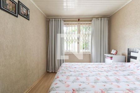 Quarto 1 de casa para alugar com 2 quartos, 100m² em Xaxim, Curitiba