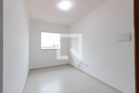 Sala de casa à venda com 2 quartos, 42m² em Vila Nivi, São Paulo