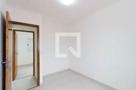 Quarto 1 de casa à venda com 2 quartos, 42m² em Vila Nivi, São Paulo