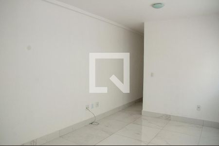 Sala de apartamento para alugar com 2 quartos, 67m² em Cabral, Contagem