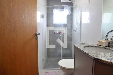 Banheiro da Suíte de apartamento à venda com 2 quartos, 108m² em Parque das Nações, Santo André