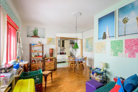 Sala de apartamento à venda com 2 quartos, 74m² em Centro Histórico, Porto Alegre