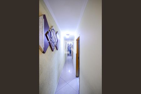 Corredor de casa à venda com 3 quartos, 258m² em Vila Moraes, São Paulo
