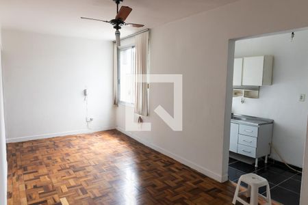 Sala de apartamento à venda com 1 quarto, 40m² em Petrópolis, Porto Alegre