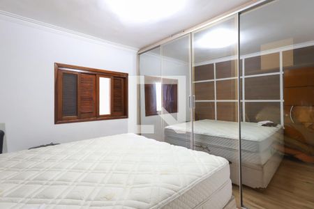 Quarto 1 de apartamento para alugar com 2 quartos, 66m² em Jardim Carlu, São Paulo