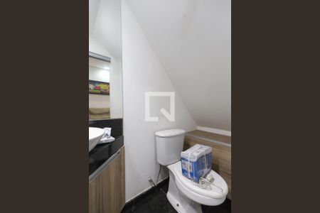 Lavabo de apartamento para alugar com 2 quartos, 66m² em Jardim Carlu, São Paulo