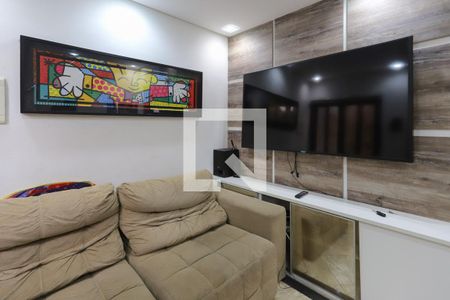 Sala de apartamento para alugar com 2 quartos, 66m² em Jardim Carlu, São Paulo