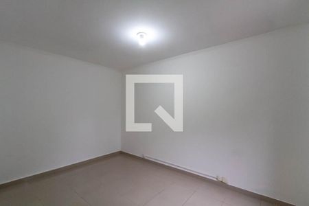 Apartamento à venda com 600m², 3 quartos e 4 vagas Apartamento à venda com 600m², 3 quartos e 4 vagasQuarto da Edícula