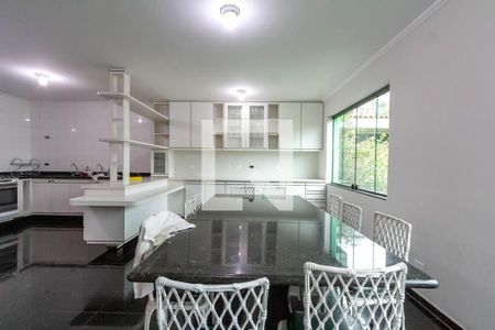 Apartamento à venda com 600m², 3 quartos e 4 vagas Apartamento à venda com 600m², 3 quartos e 4 vagasCozinha