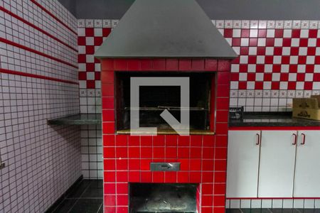 Apartamento à venda com 600m², 3 quartos e 4 vagas Apartamento à venda com 600m², 3 quartos e 4 vagasSalão de festas e churrasqueira