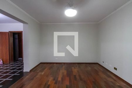 Apartamento à venda com 600m², 3 quartos e 4 vagas Apartamento à venda com 600m², 3 quartos e 4 vagasSuíte