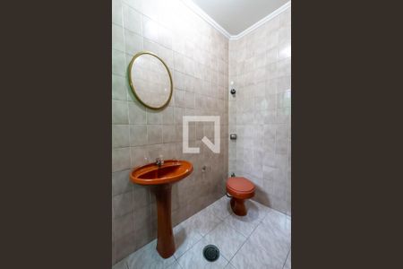 Apartamento à venda com 600m², 3 quartos e 4 vagas Apartamento à venda com 600m², 3 quartos e 4 vagasBanheiro Entrada da Garagem