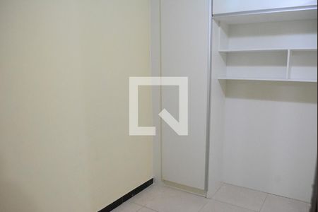 Quarto 1 de casa para alugar com 3 quartos, 40m² em Stella Maris, Salvador