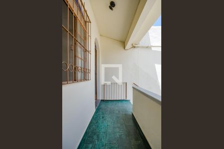 Varanda da Sala de casa para alugar com 3 quartos, 150m² em Caiçara-adelaide, Belo Horizonte