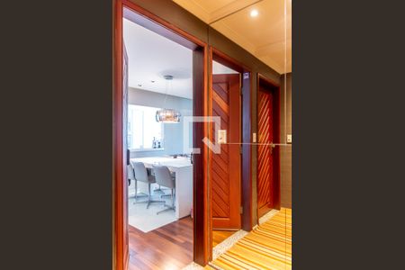 Apartamento à venda com 100m², 2 quartos e 2 vagas Apartamento à venda com 100m², 2 quartos e 2 vagasHall